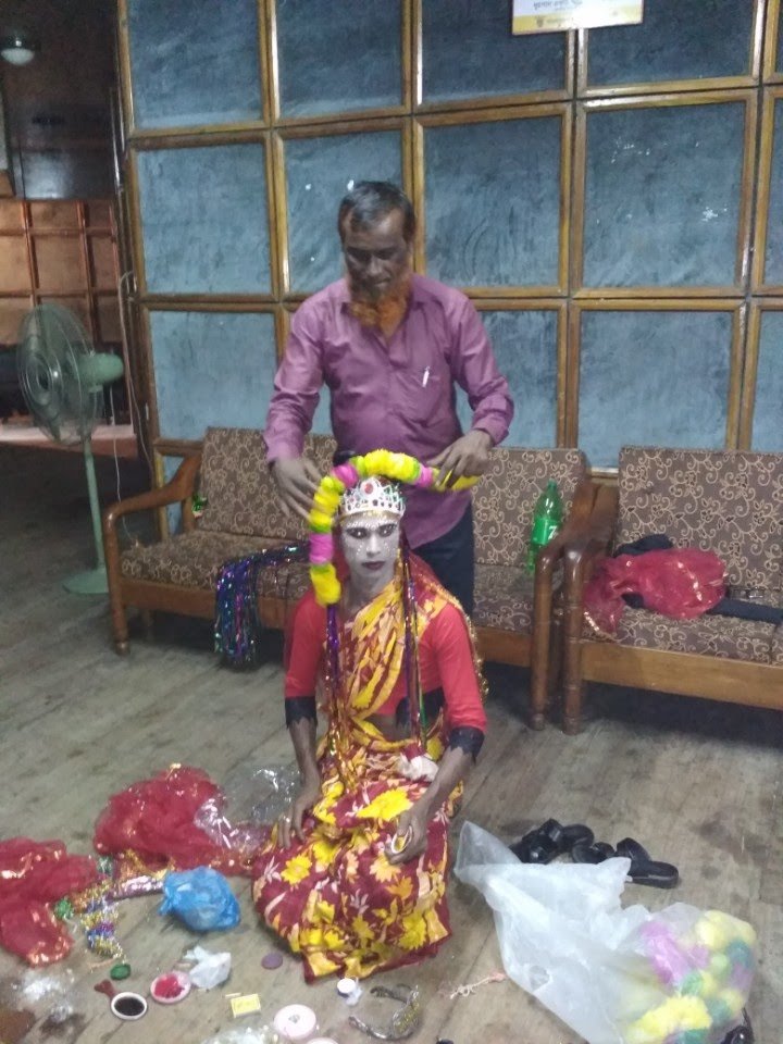 {"sha1":"74f49ad3df482ce891dee9daedb43e706be4d822","ext":"jpg"}